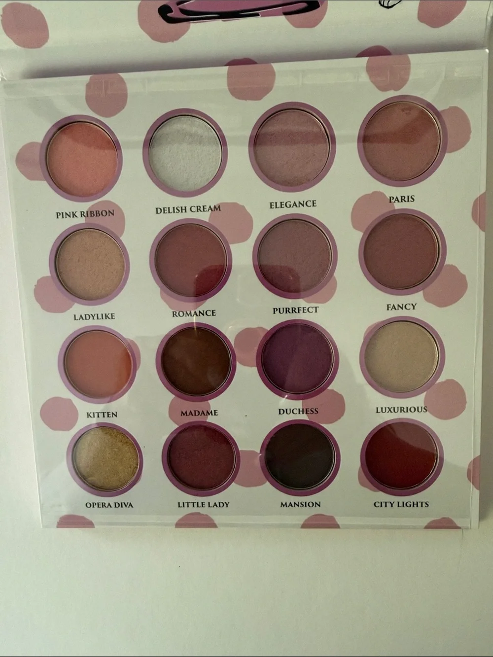 Disney Aristocats Themed Eyeshadow Palette & Scented Lip Balm Gift Set